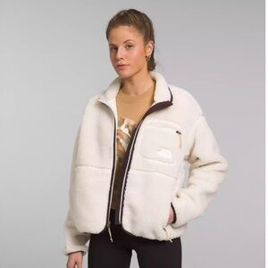 NWOT The North Face W Extreme Pile Fleece Jacket, Size S, in GARDENIA WHITE